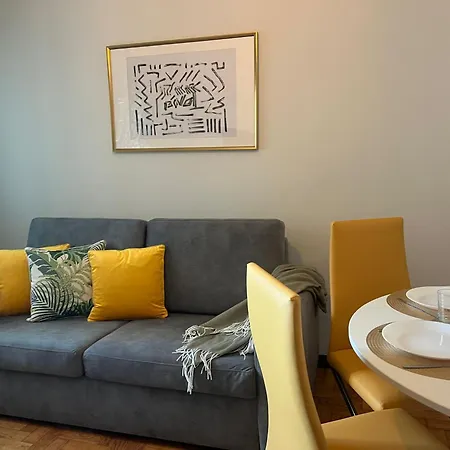 Happy Mountain First *