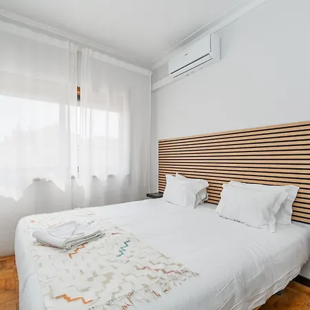 Happy Mountain First Apartment Porto