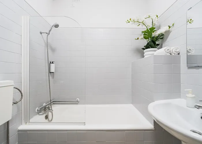 Happy Mountain First Apartman Porto