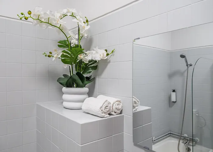 Happy Mountain First *