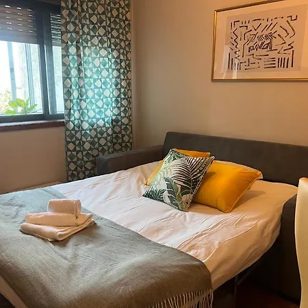 アパート Happy Mountain First ポルト