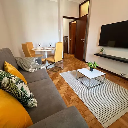 Happy Mountain First ポルト